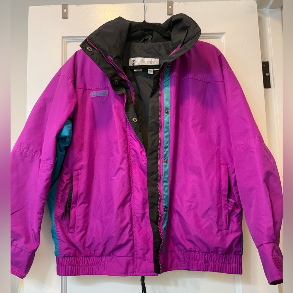 VINTAGE Columbia Magenta and Teal Raincoat